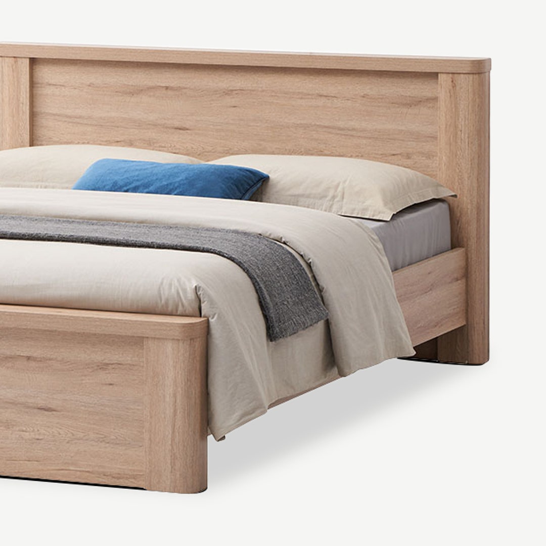 Tretton Beds Natural