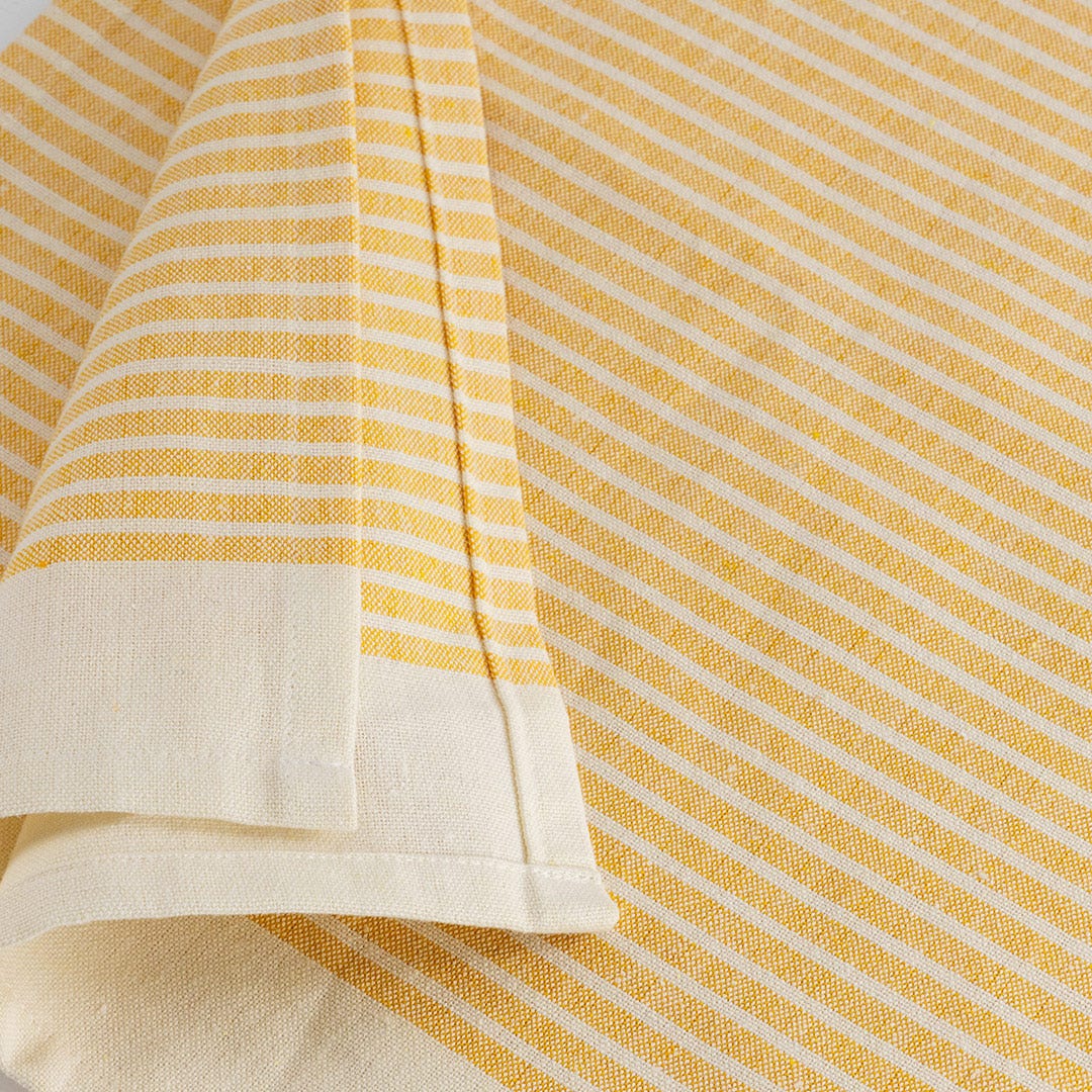 Leola Table Runner -33x180cm