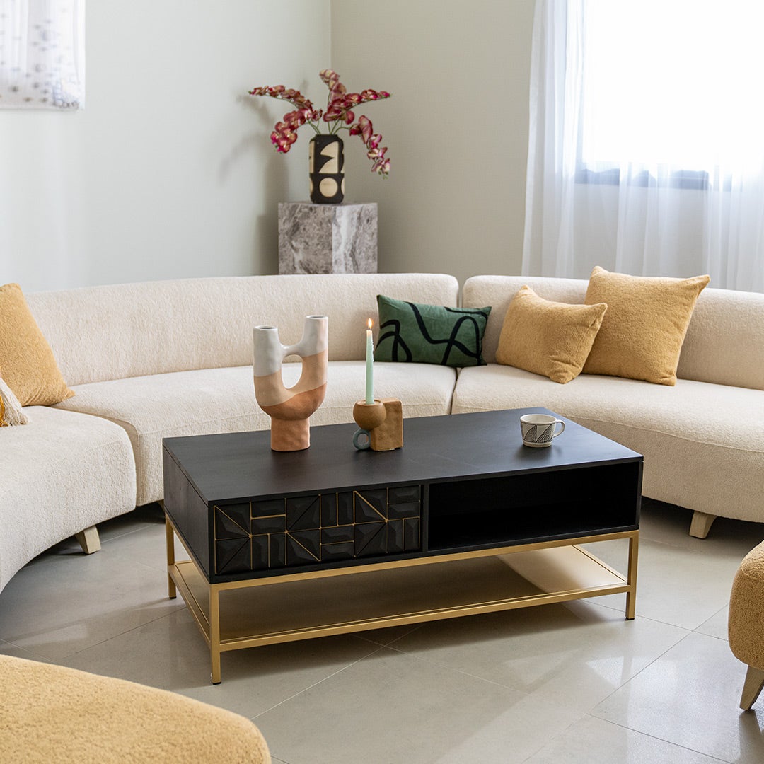 Maisa Center Table Black