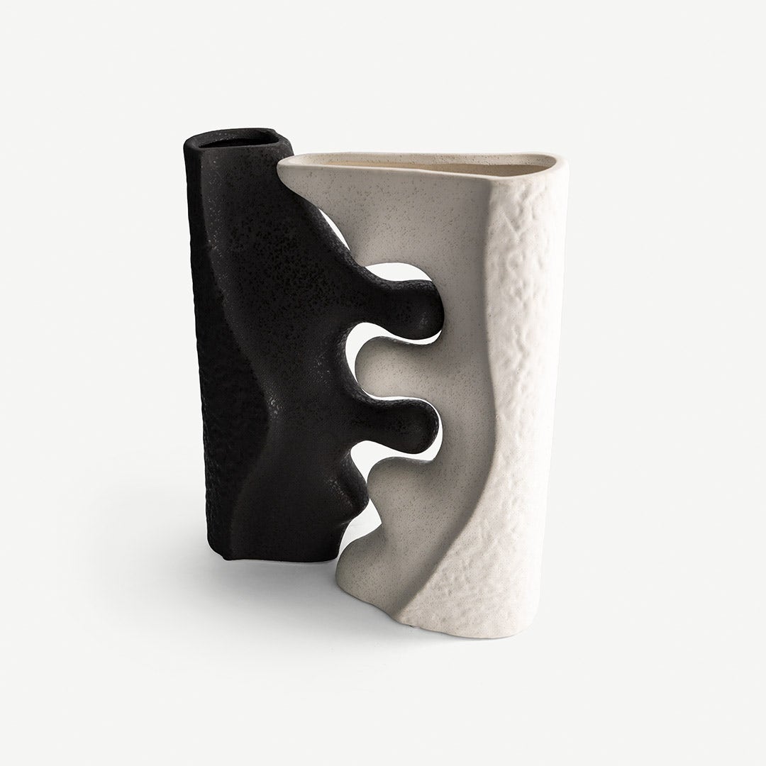 Streamline Cross Vase Set