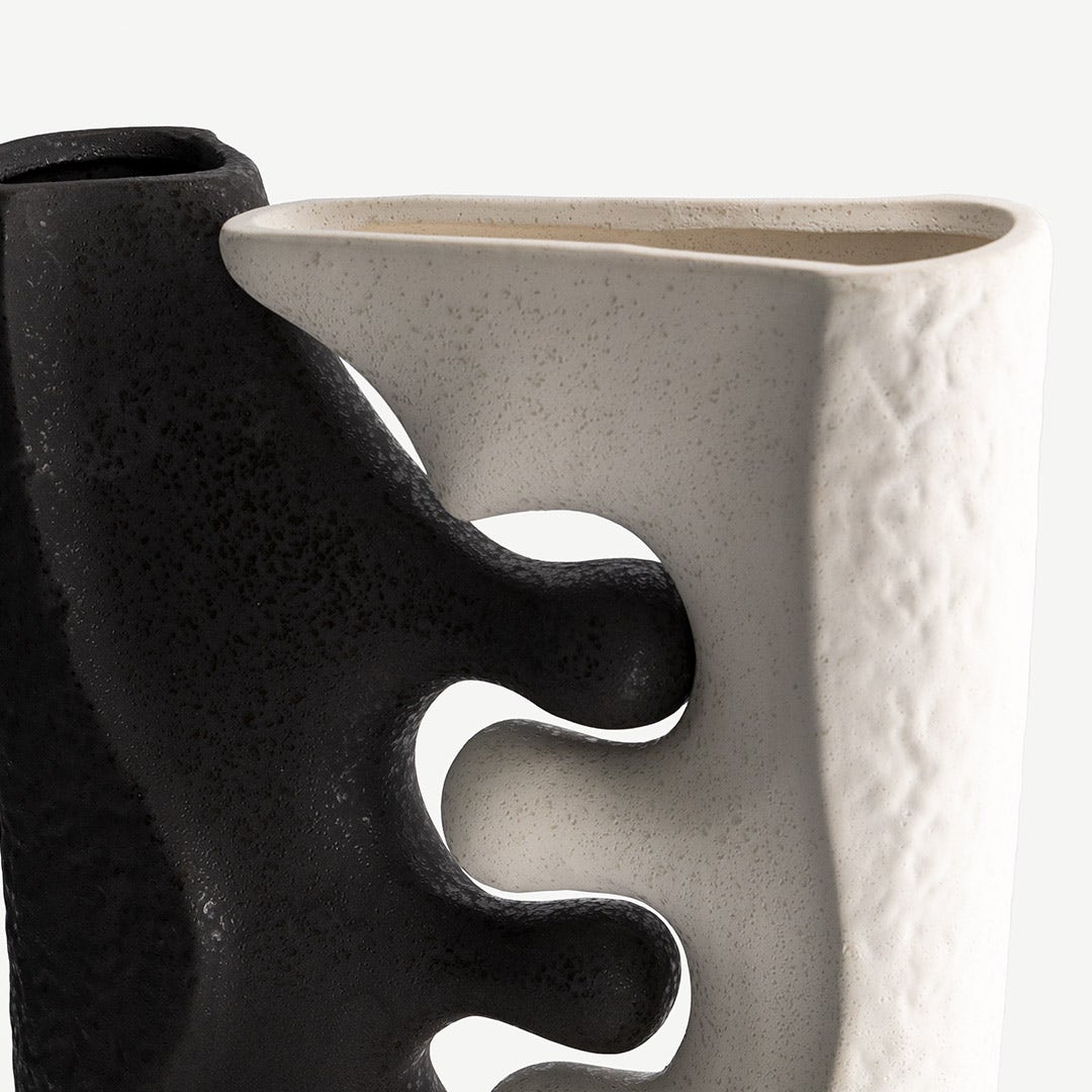 Streamline Cross Vase Set