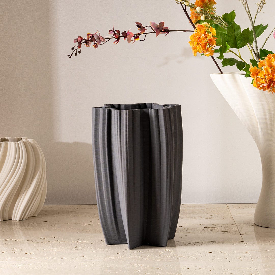 Calliope 3D Printed Decor Vase -Black