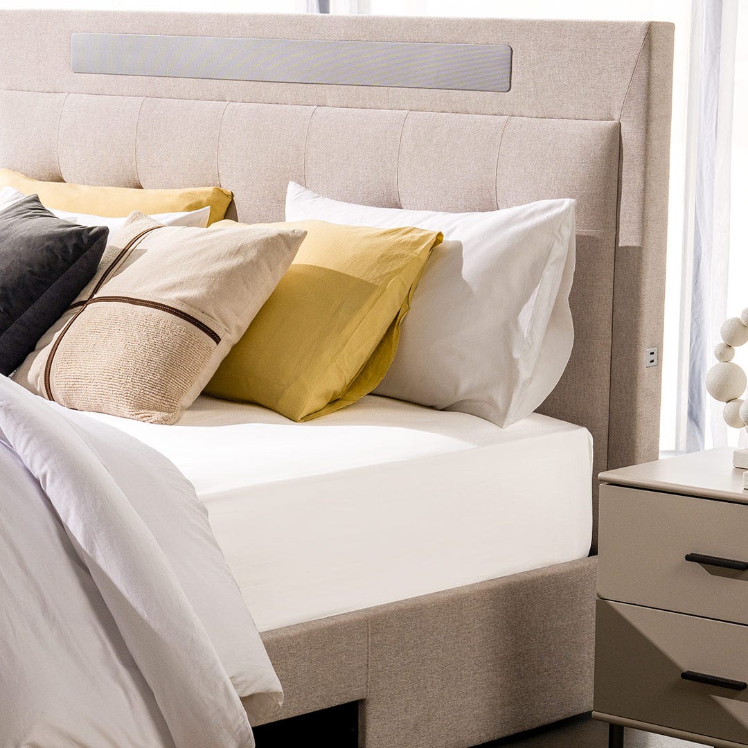 Niles Super King Media TV Bed Ivory