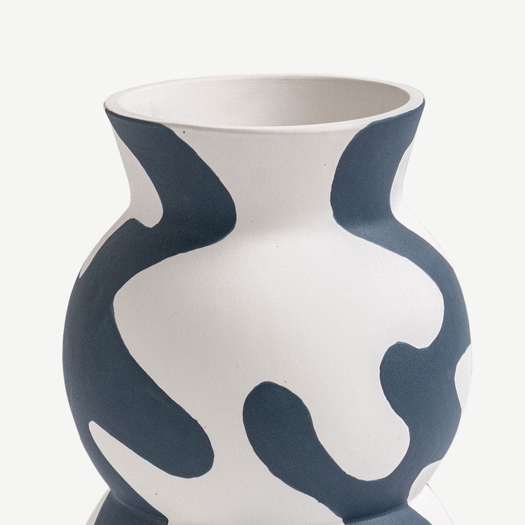 Jettie Decor Vase