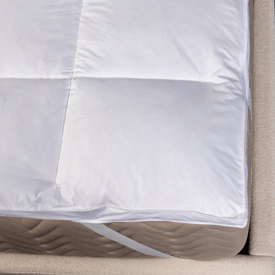 Junia Feather Mattress Topper 180x200cm
