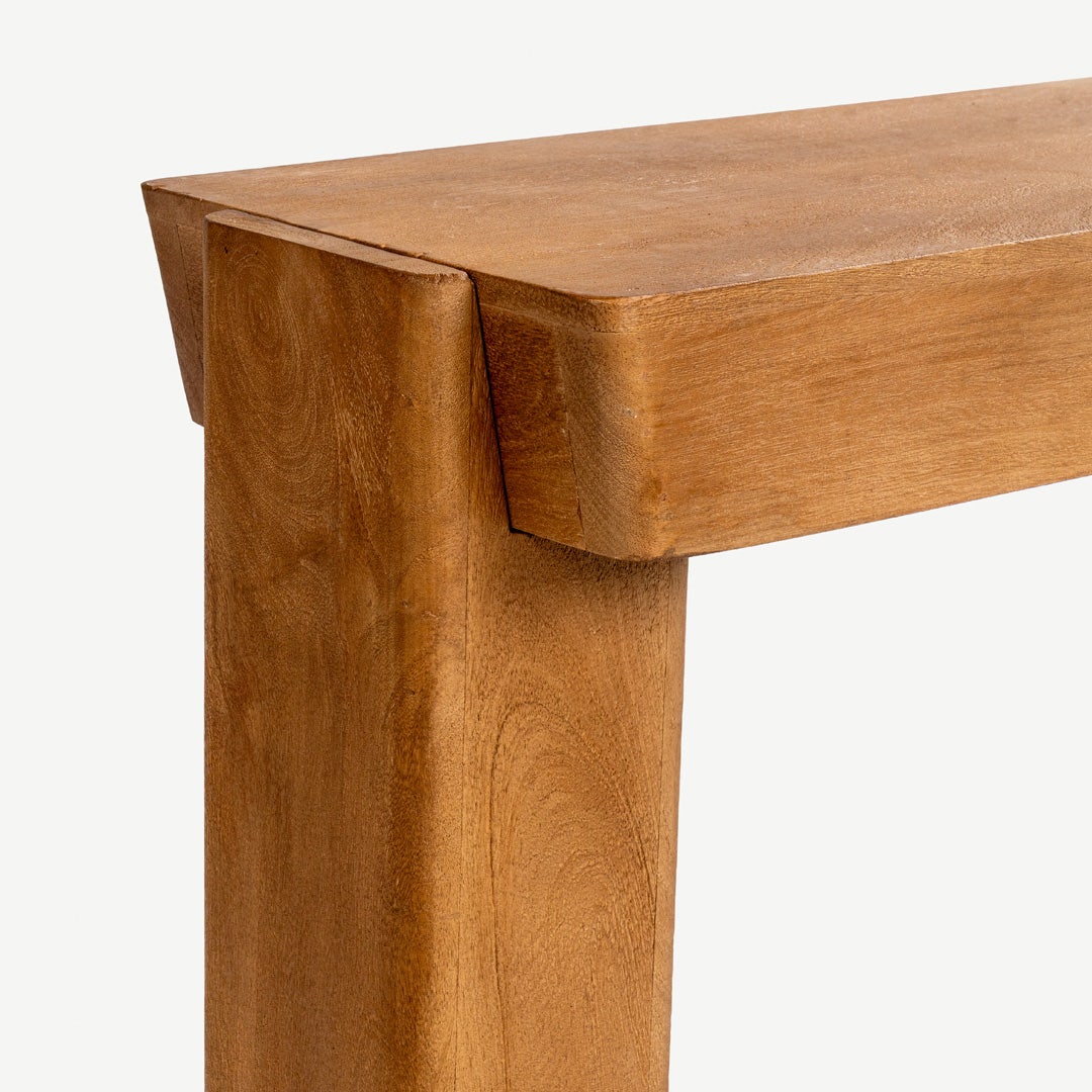 Loriet Console Natural