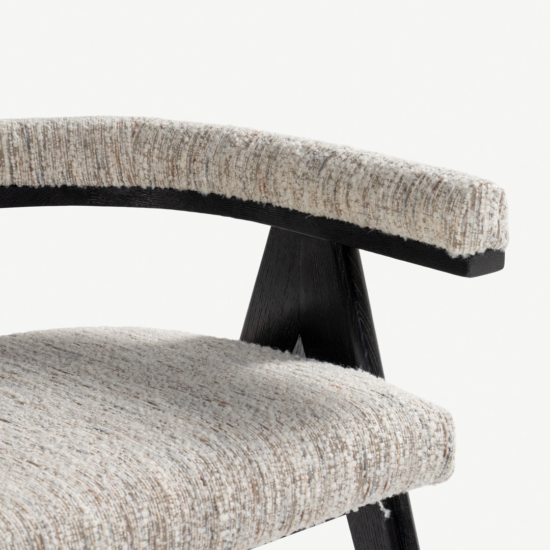 ريلين كرسي طعام بذراعين - بيج