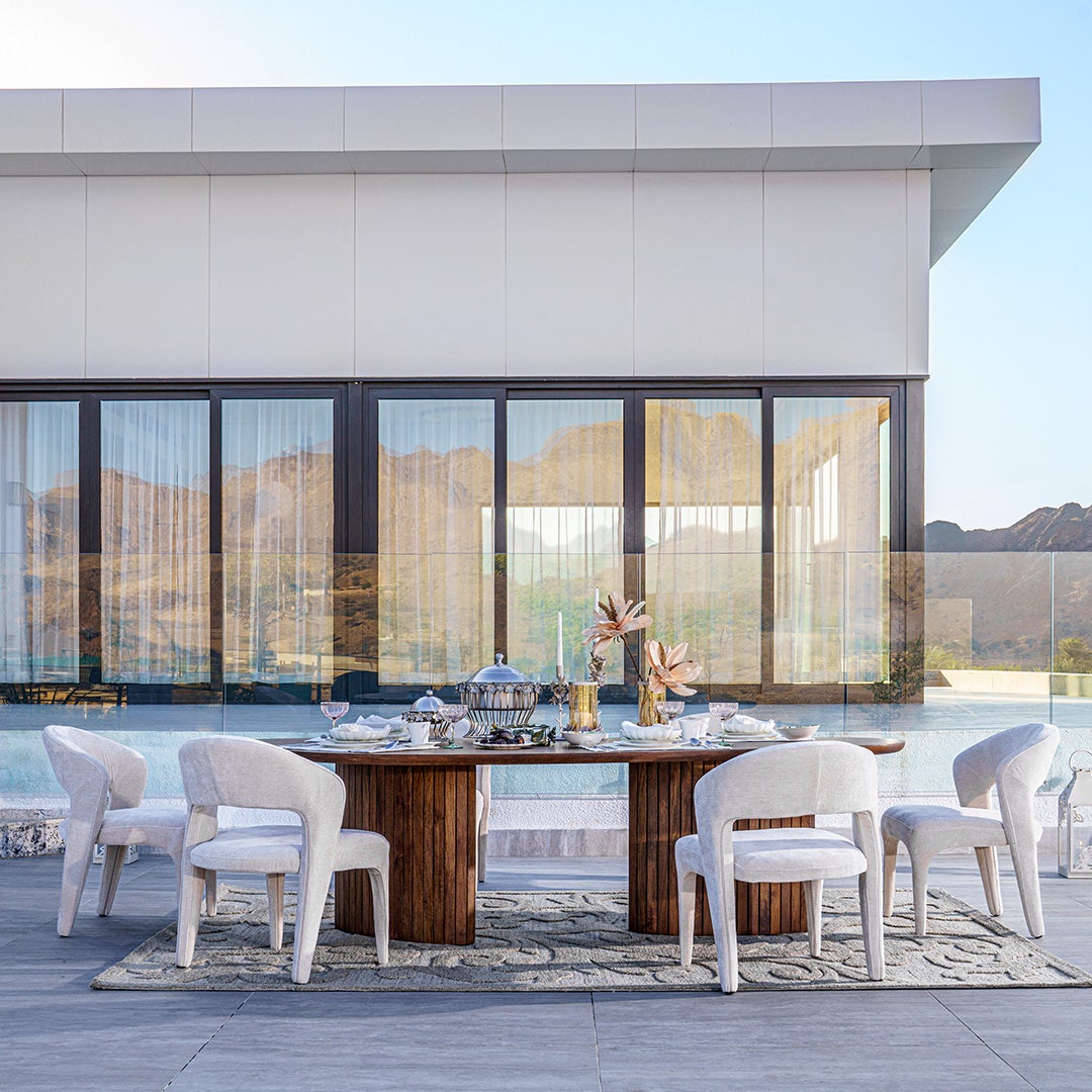 تنسن طاولة طعام 8 كراسي - بني