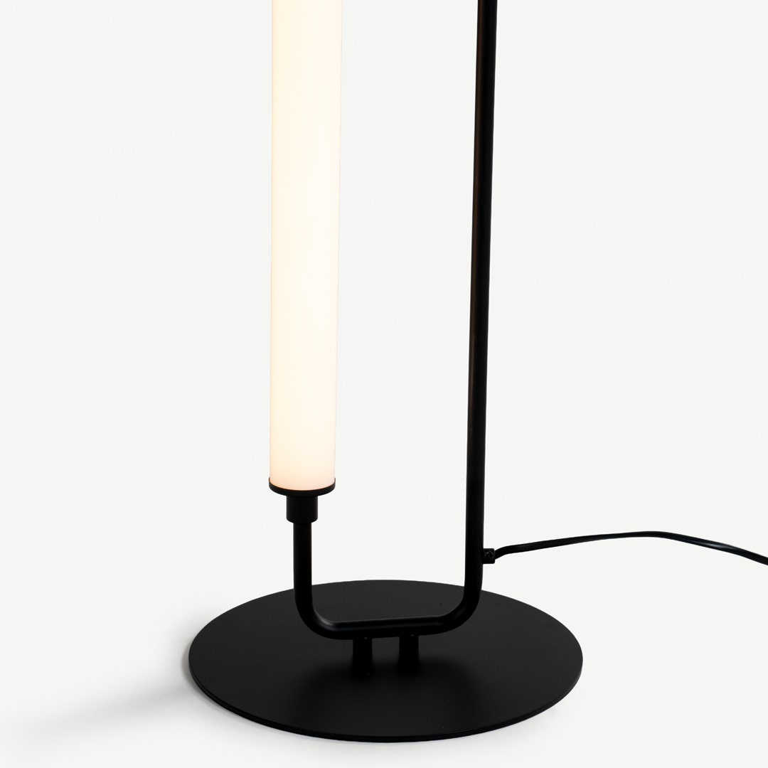 Axelle LED Floor Lamp