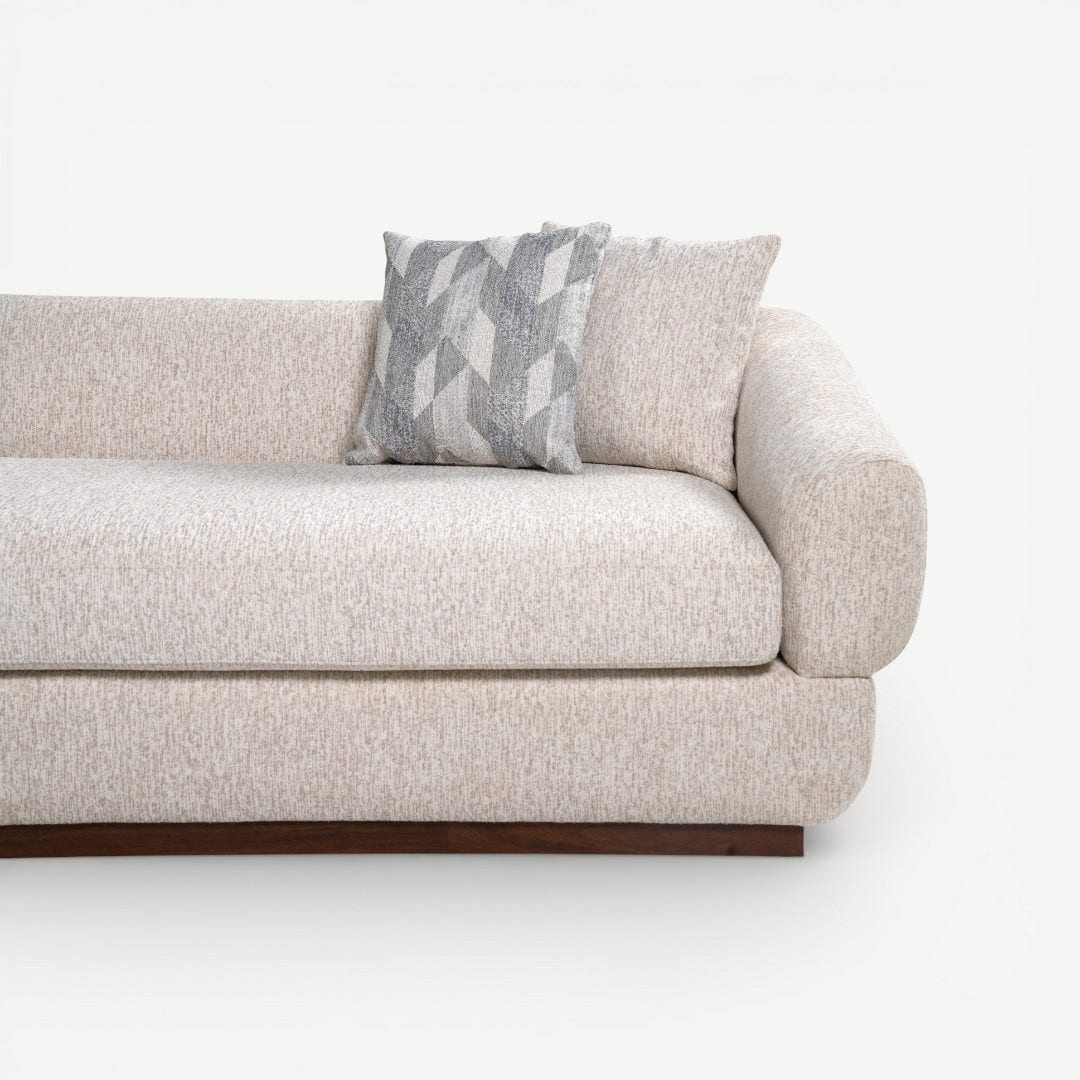 ليفي كنبة 3 مقاعد - كريمي