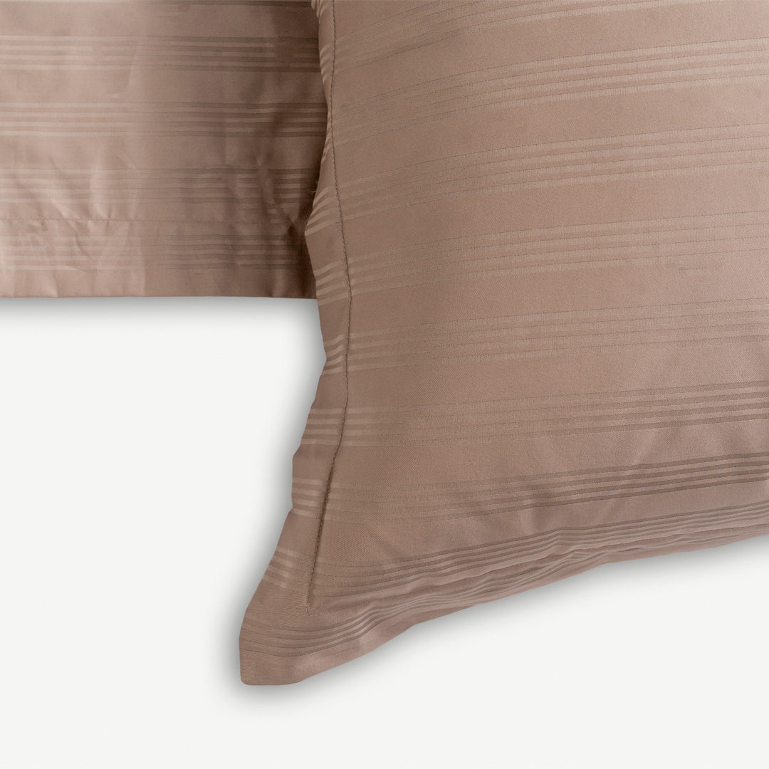 كاريسا طقم أغطية وسائد - كريمي