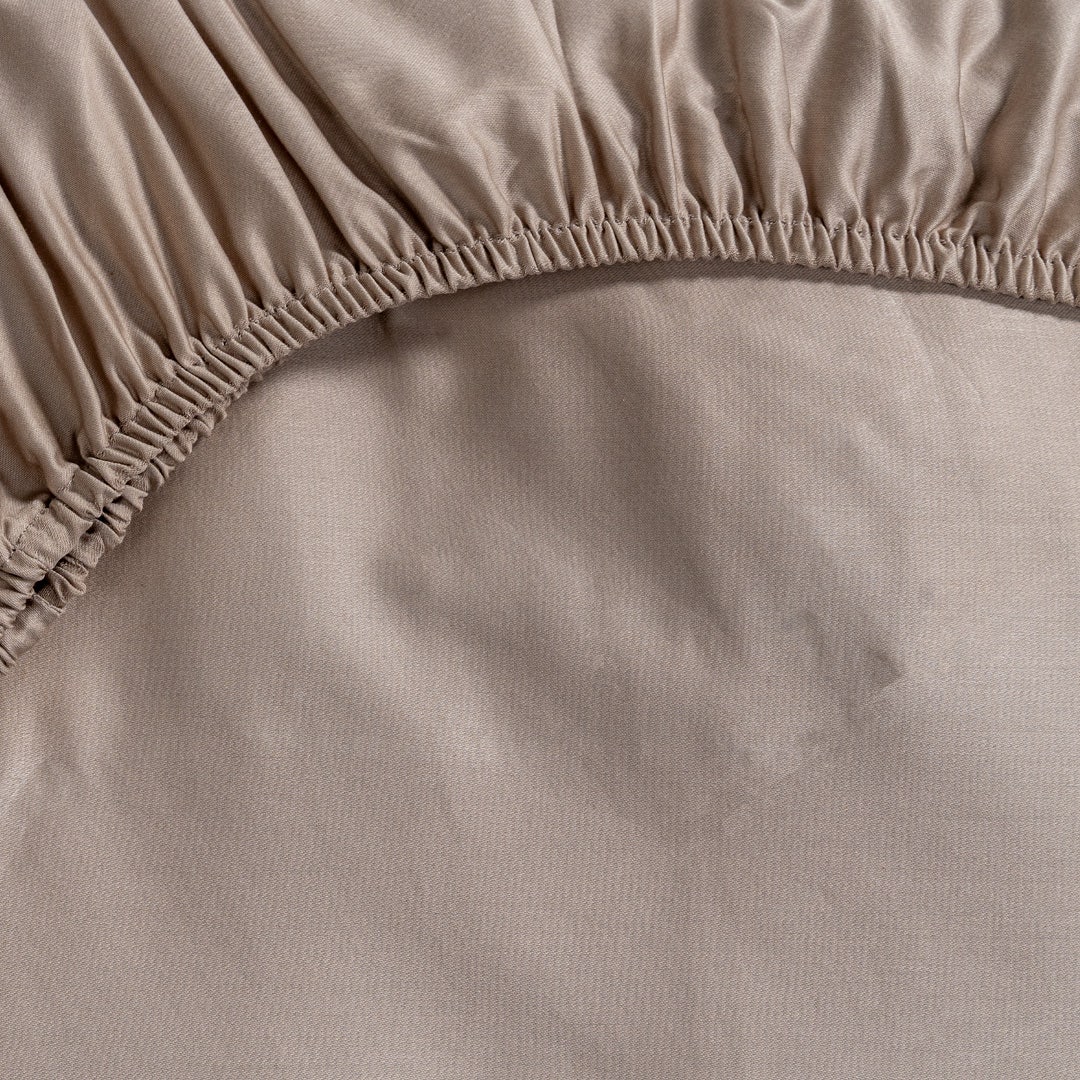 Caressa Fitted Sheet 200x200cm - Ecru