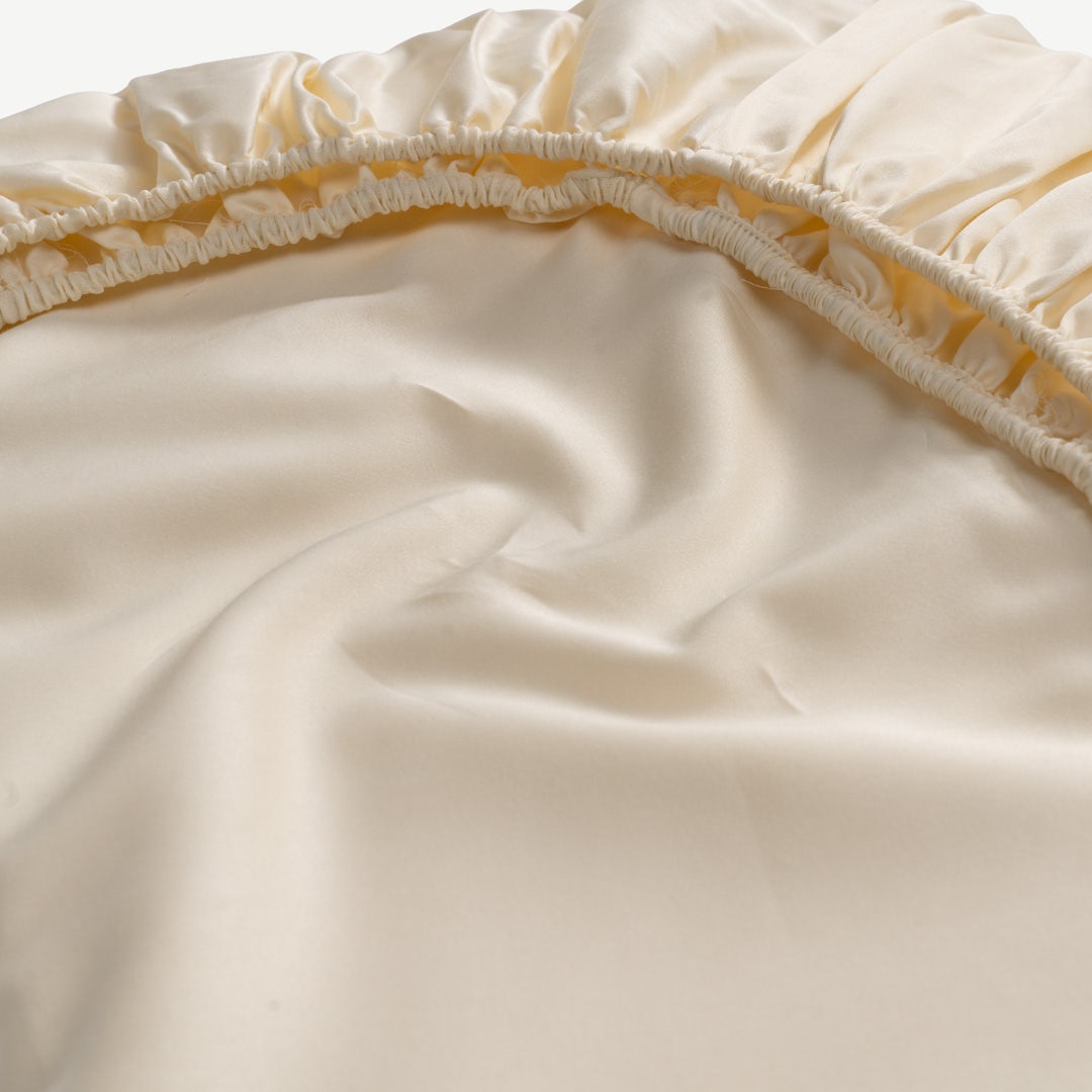 كاريسا شرشف مطاطي 120x200 سم - كريمي