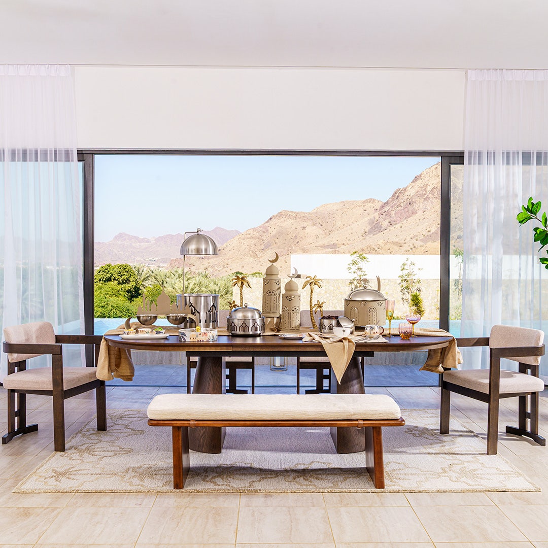 هارفين طاولة طعام قابلة للتمديد 6-8 كراسي - البني