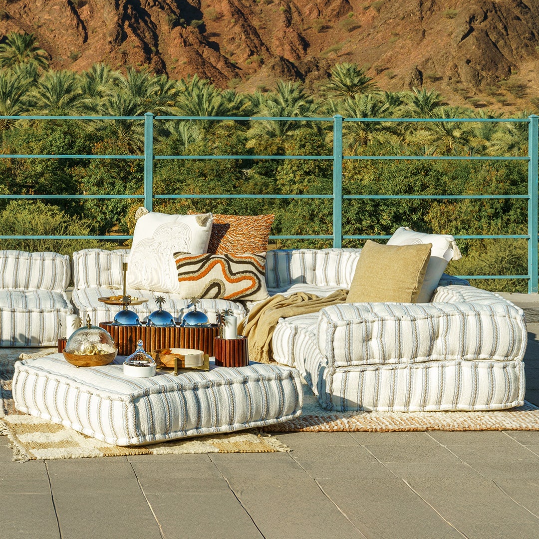 هيريتج وسادة أرضية زاوية - يسار