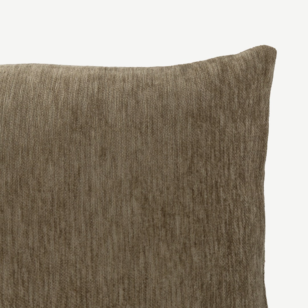 غطاء وسادة دانيسا 30x50 سم - فحمي