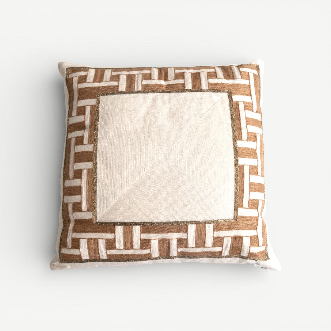 Vogue Border Emb Cushion - 50x50cm