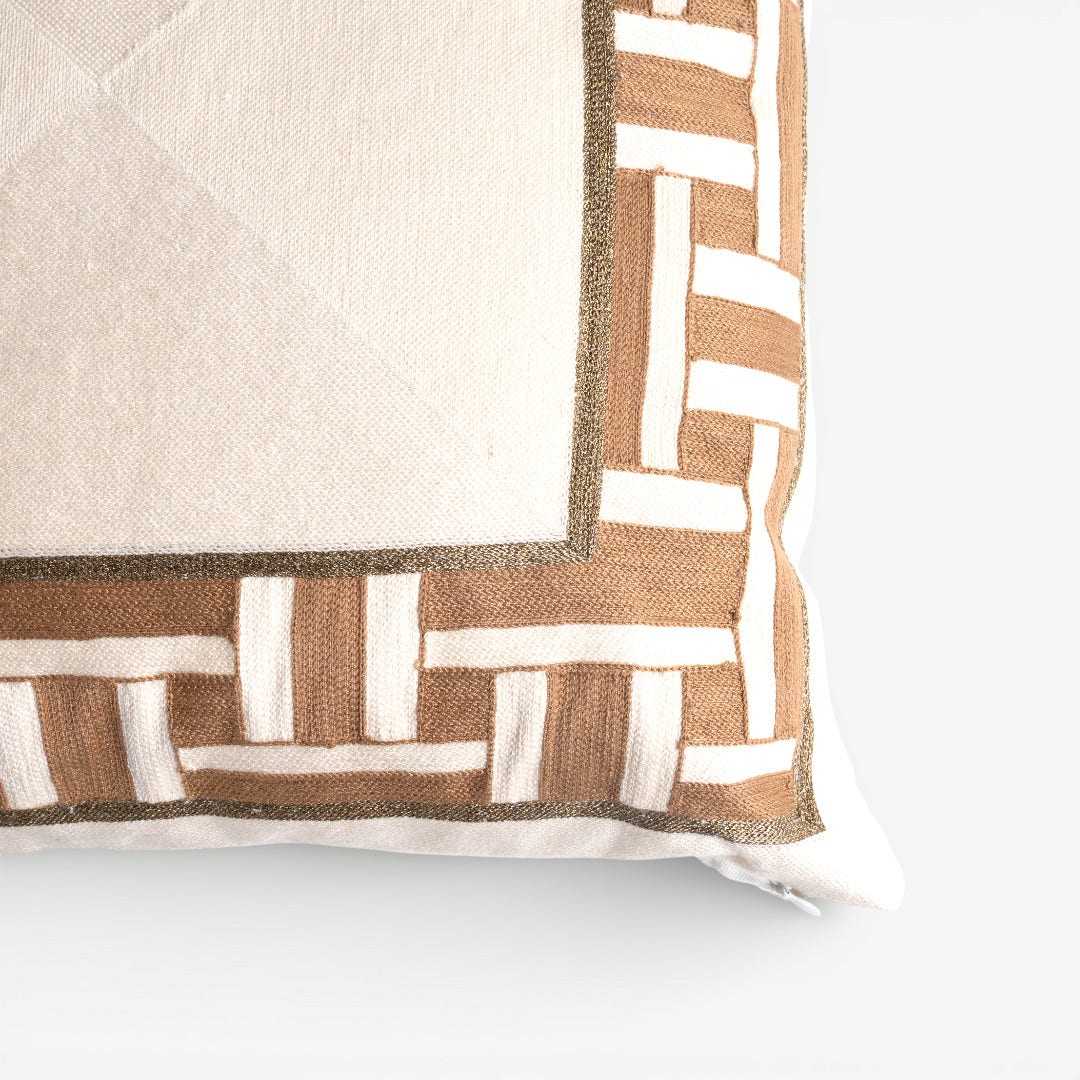 Vogue Border Emb Cushion - 50x50cm