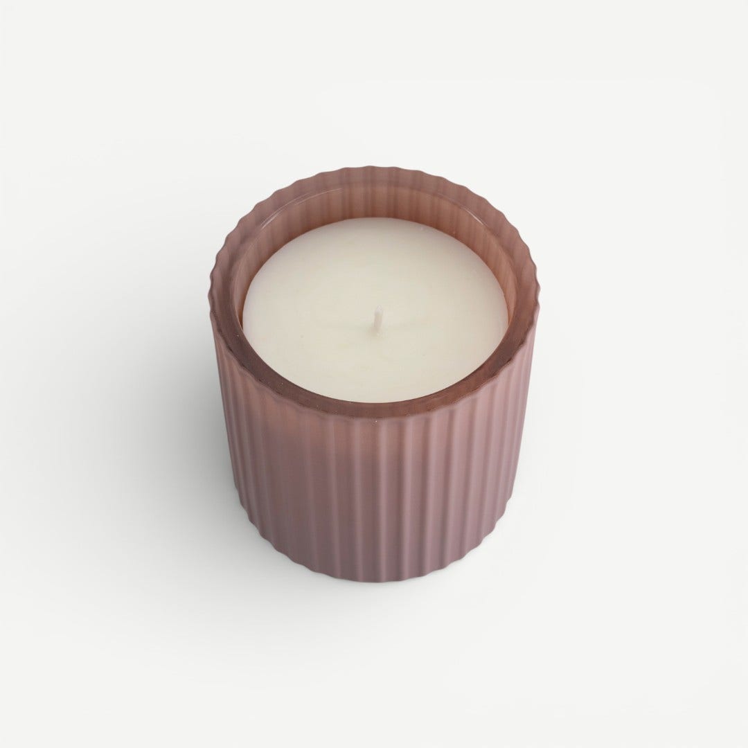 Vogue Jar Candle 230g - Rose & Oud