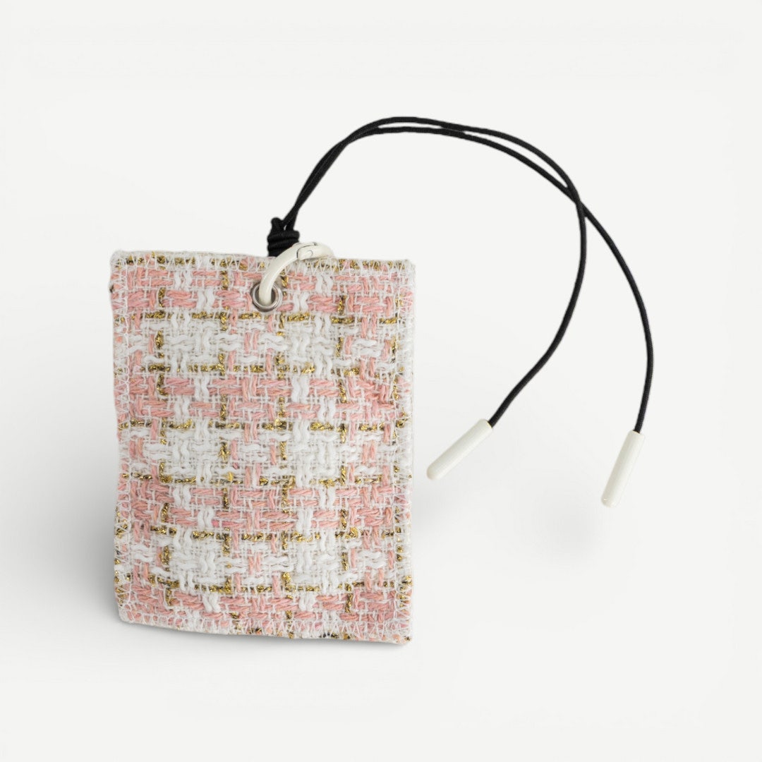 Triss Scented Sachet 10g- Rose & Oud