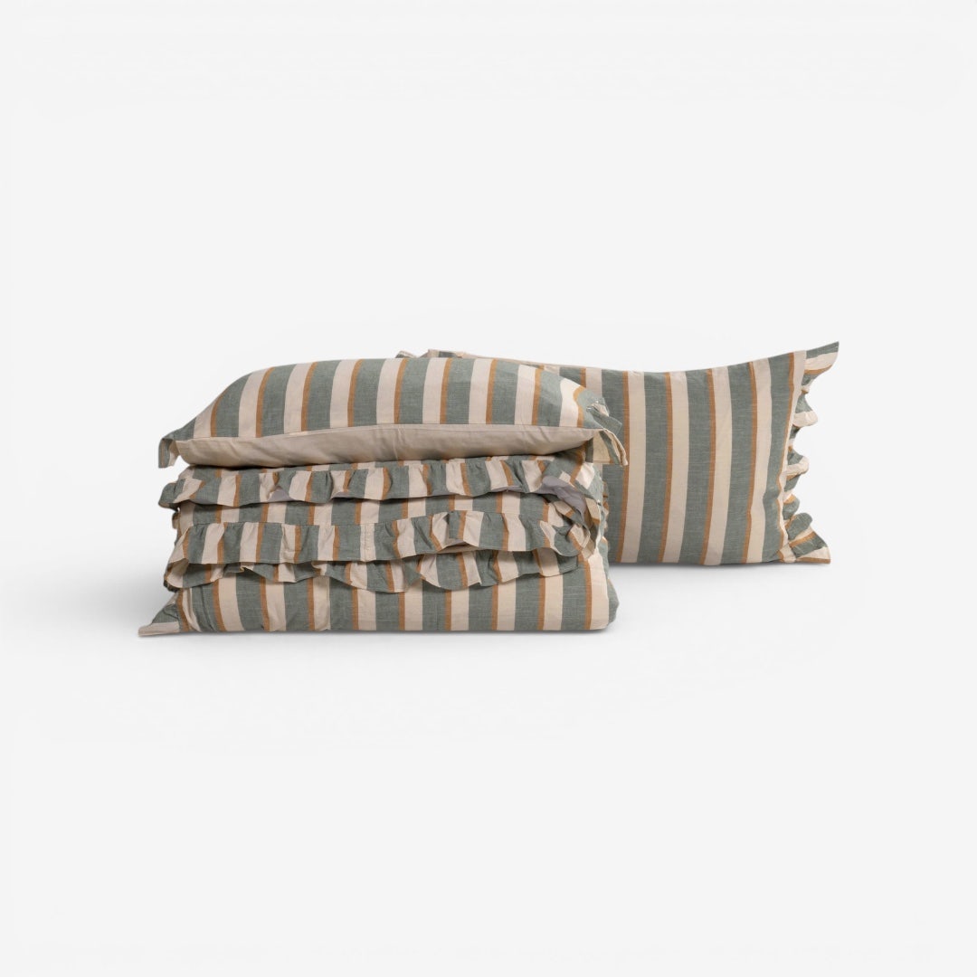 Strivelle Duvet Cover Set - 220x230cm