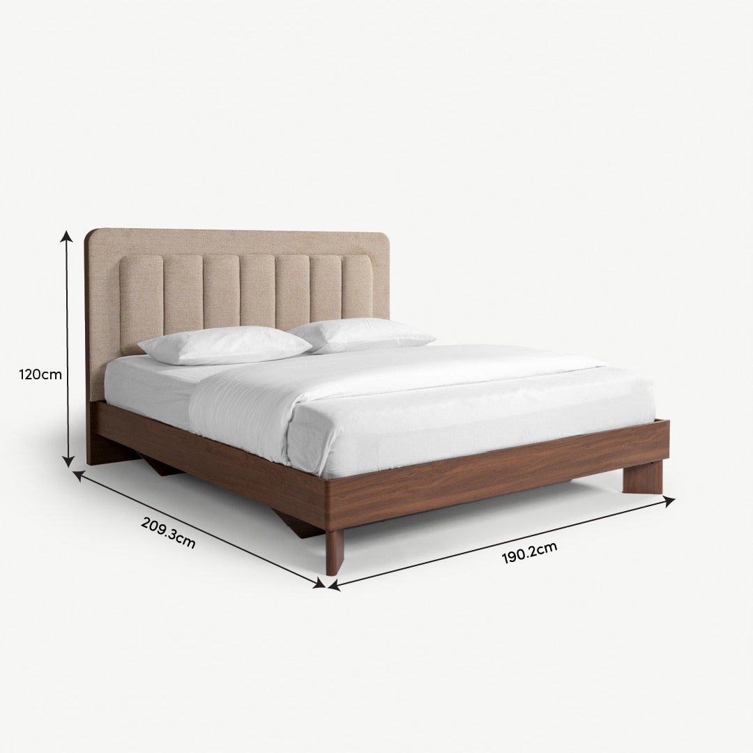Vogue lll King Bed Walnut