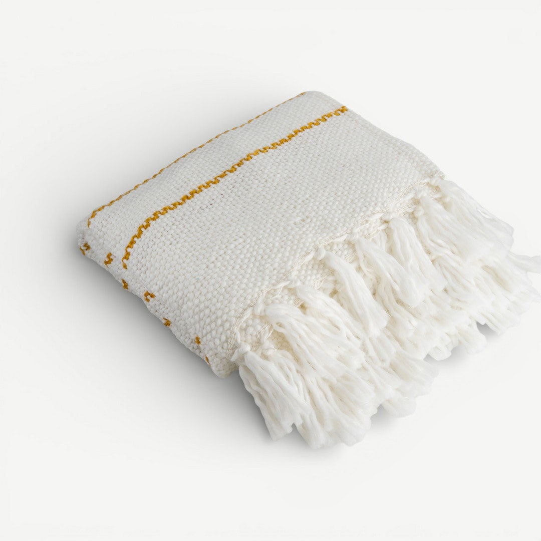 Layra Throw 127x154cm