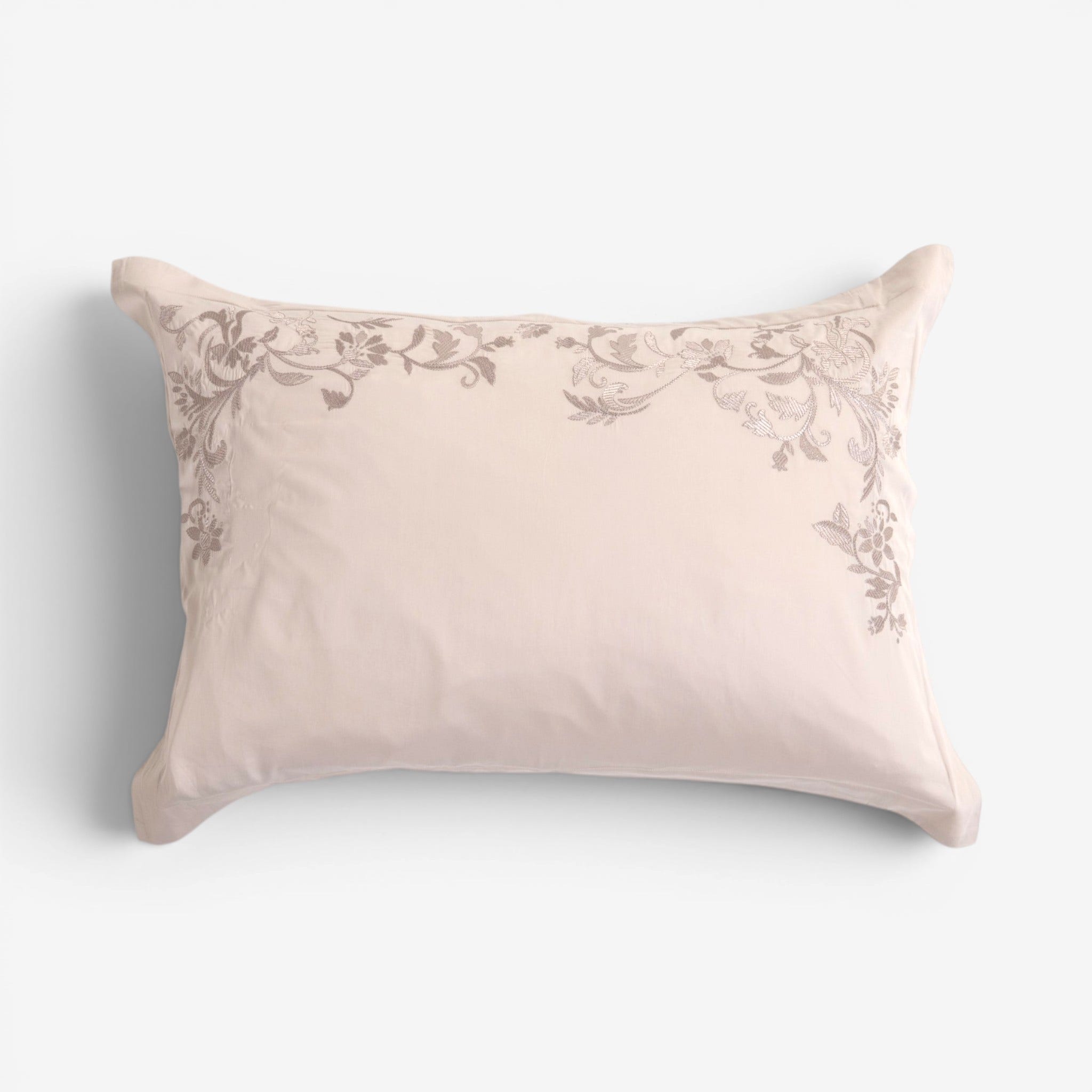 Orris Emb. Comforter Set