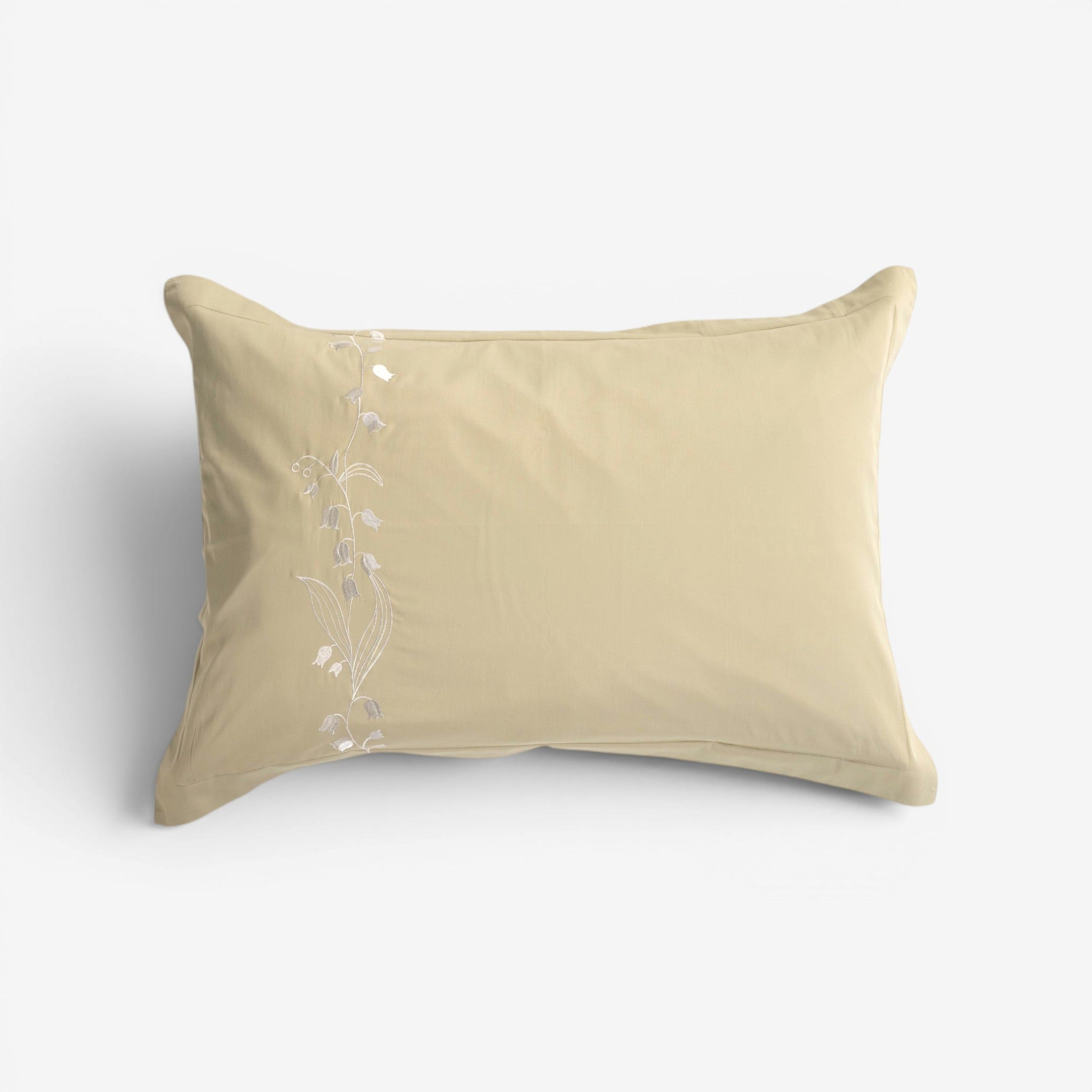 Kyric Emb. Comforter Set