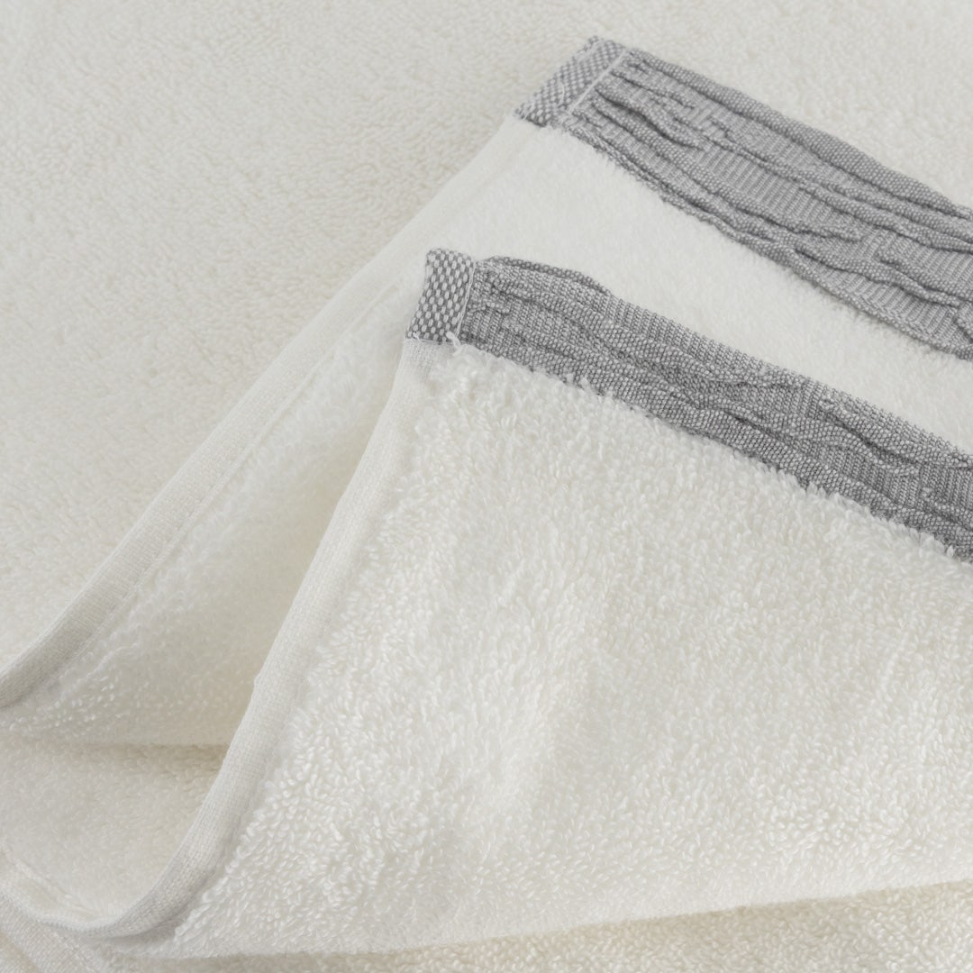 Najlan Bath Sheet Grey - 90x150cm