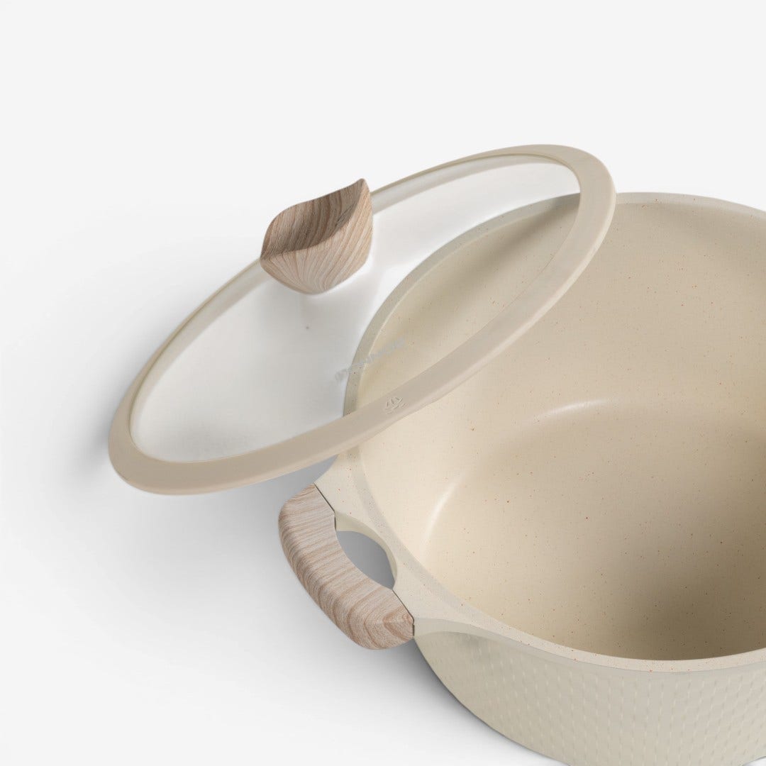 Aveo Casserole W/Lid - 28Cm