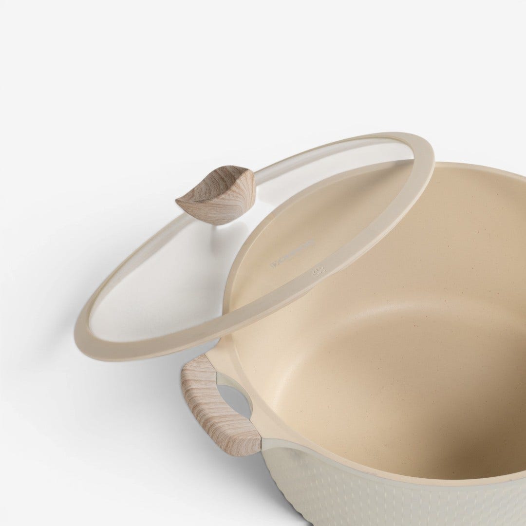 Aveo Casserole W/Lid - 32Cm