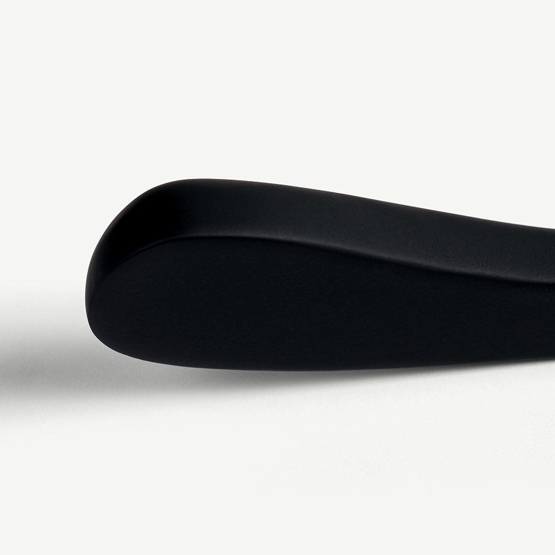 Adalyn Coat Hanger -Black