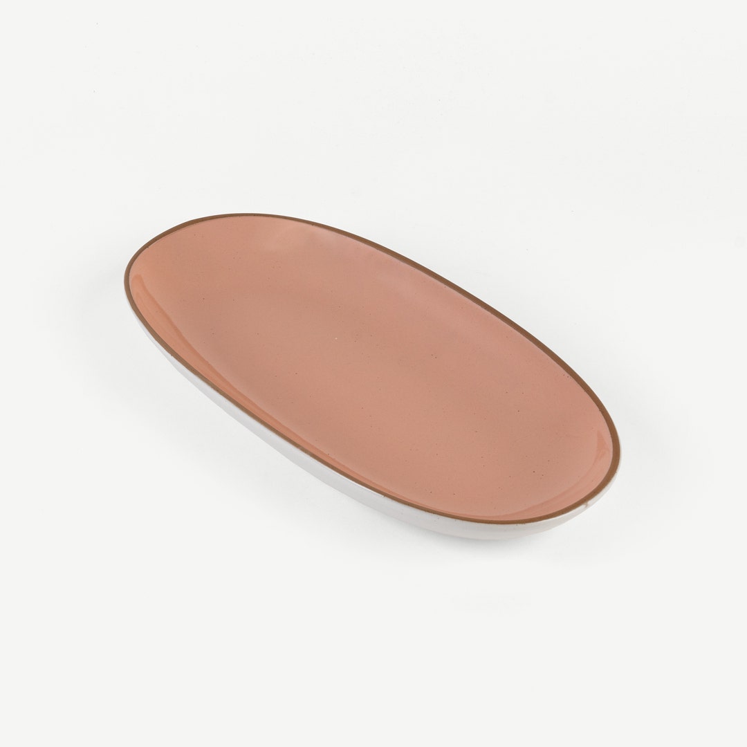 Aila Oval Platter Blush 30cm