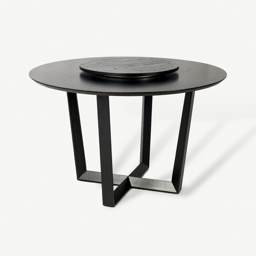 4 seater store dining table price