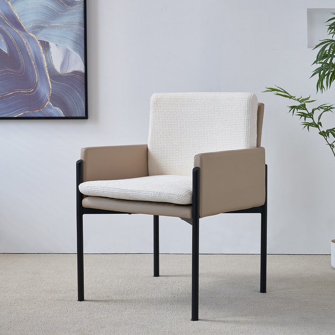 Accent chairs near best sale me
