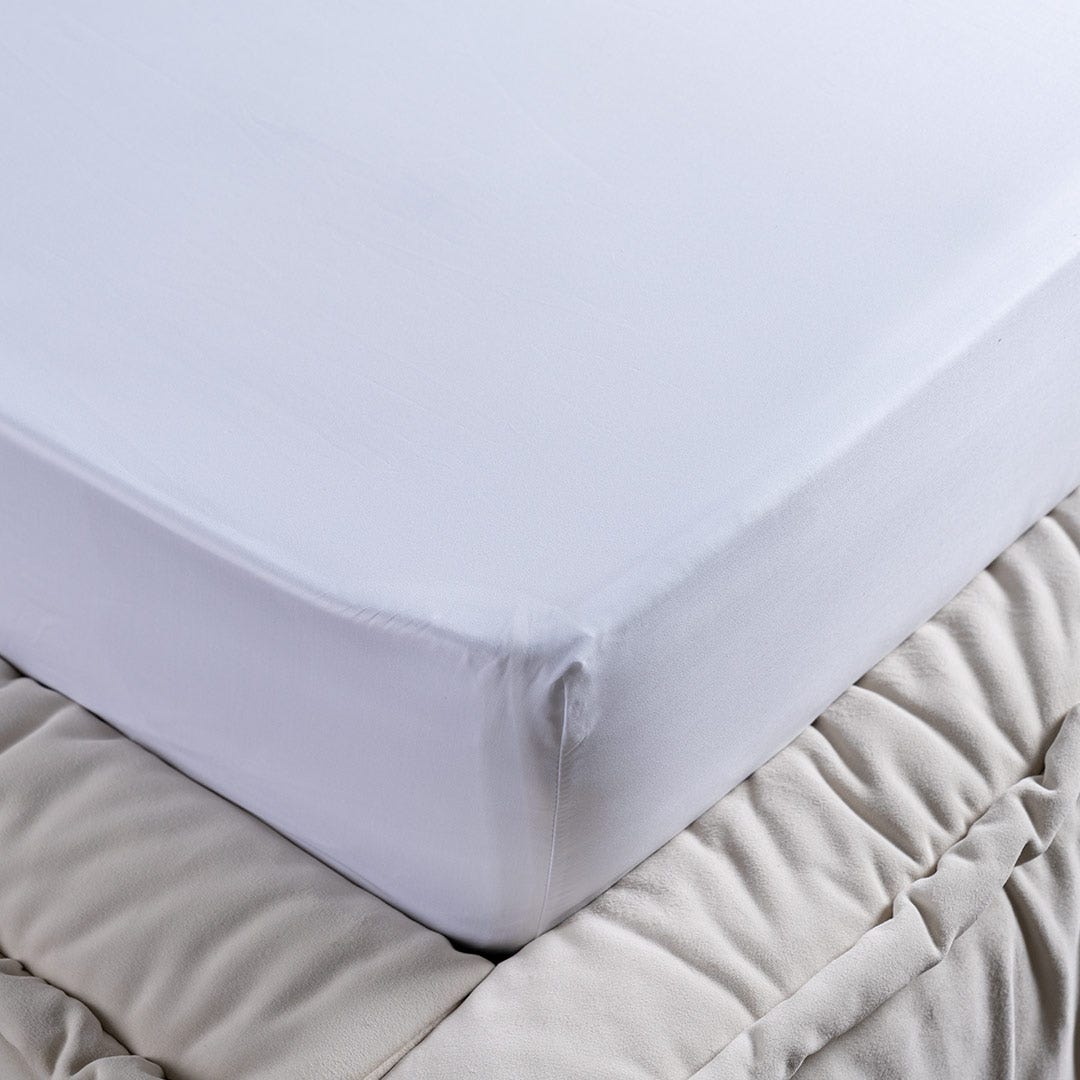 Beauty Fitted Sheet 120x200cm -White