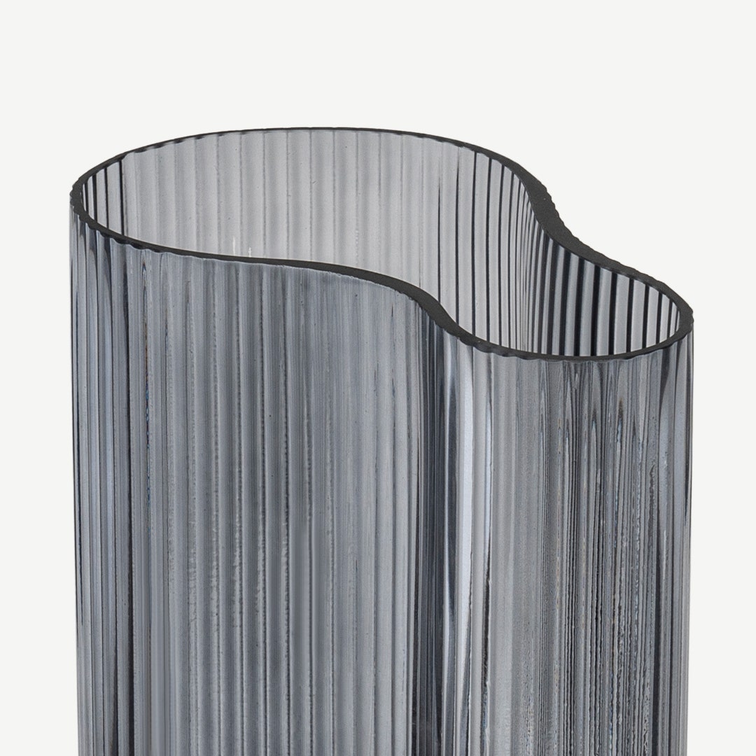 مزهرية زجاجية متباعدة من بروم 27 سم