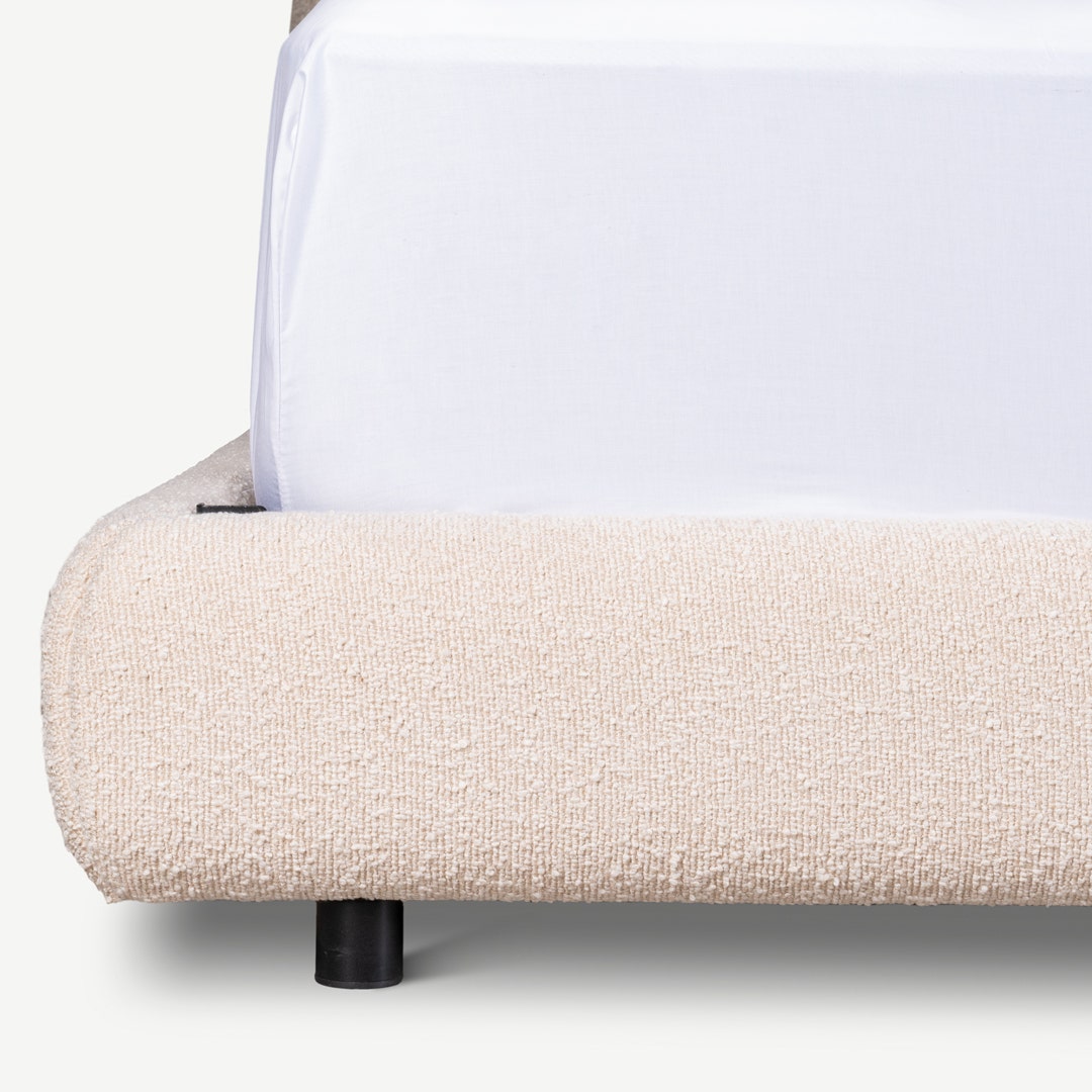 Casper King Bed 180x200 Beige Boucle