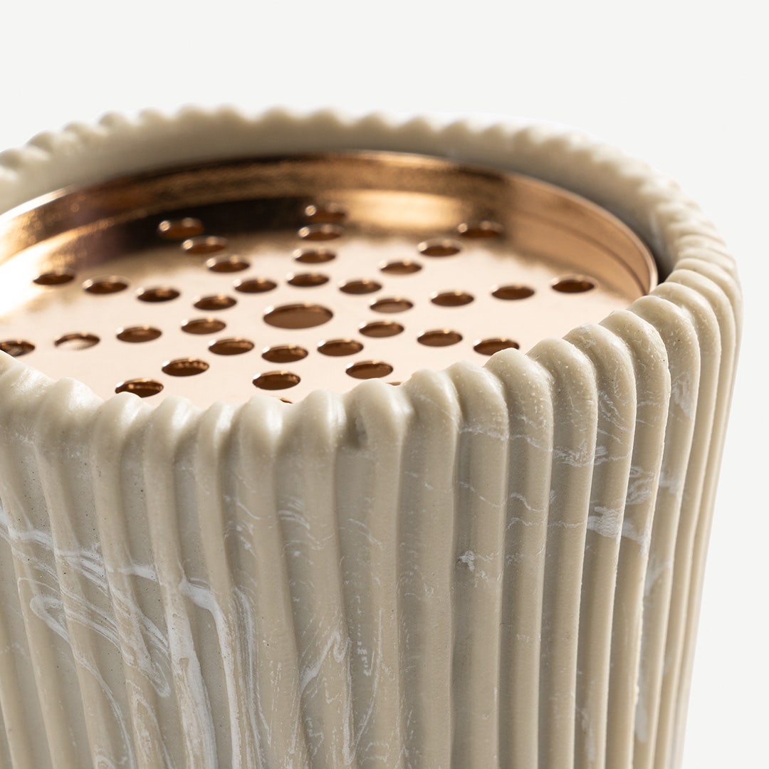 Cathie Oud Burner -Ecru