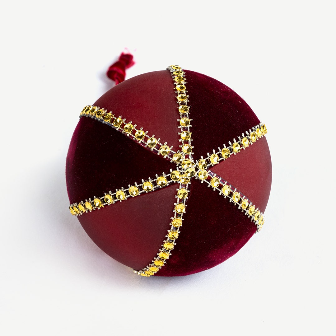 Christmas Ball -Burgundy