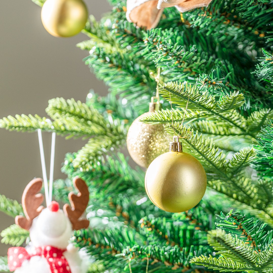 Christmas Ball Set Of 100pcs -Gold