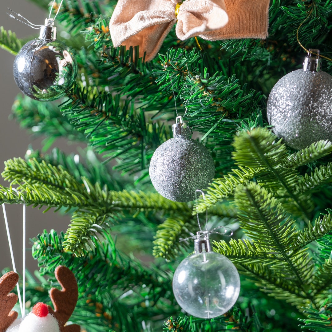 Christmas Ball Set Of 100pcs -Silver