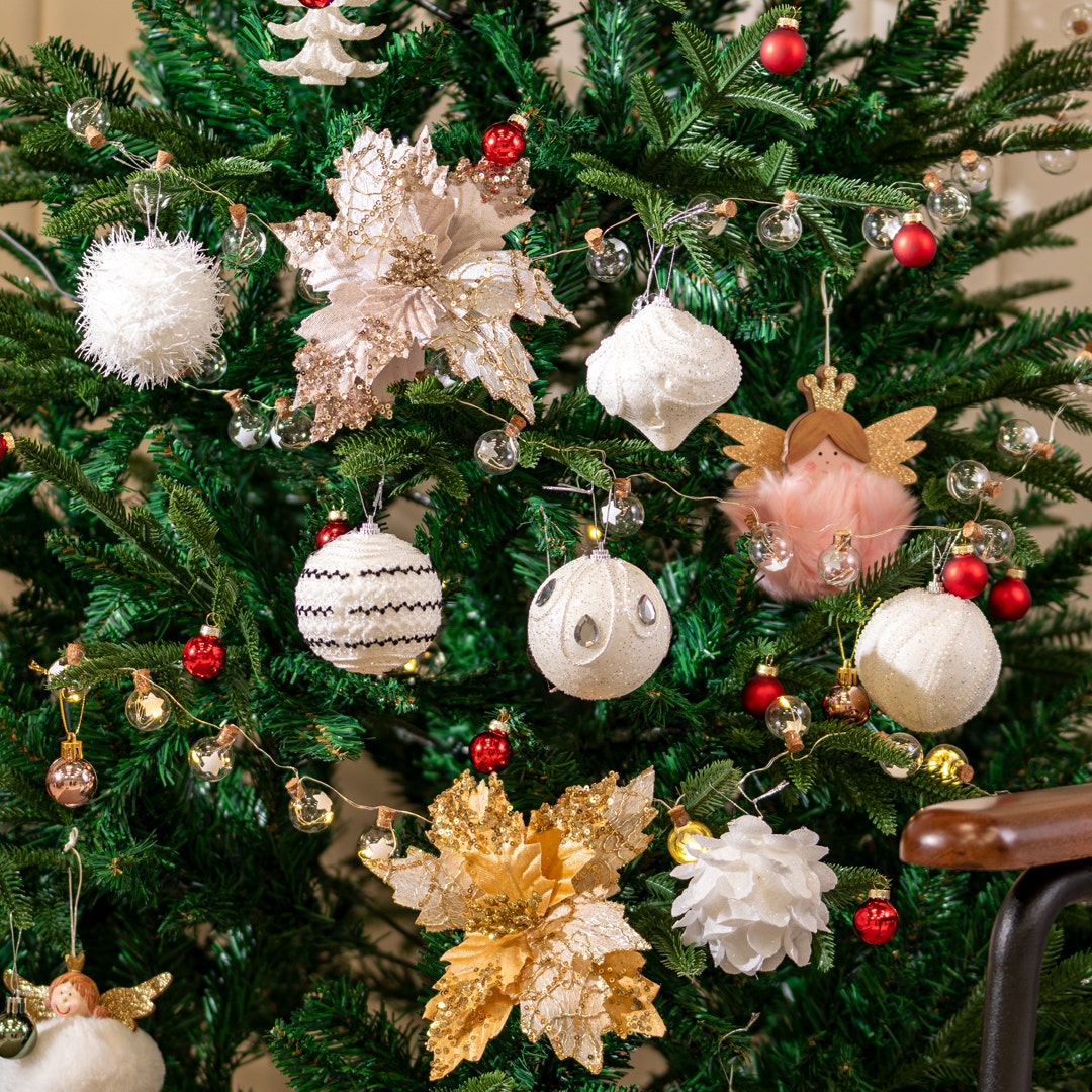 طقم كرات كريسماس من 6 قطع