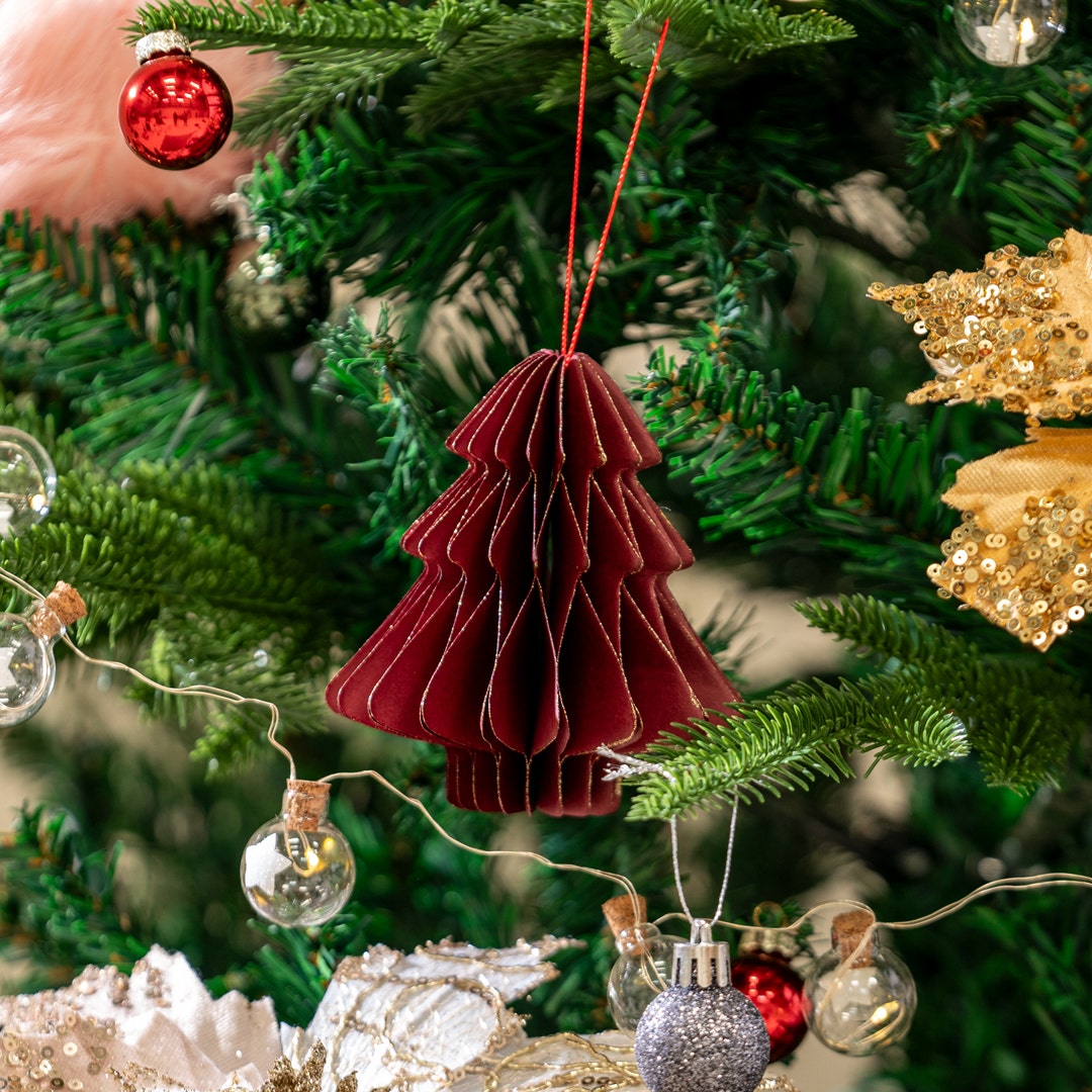 Christmas Hanging Décor -Burgundy