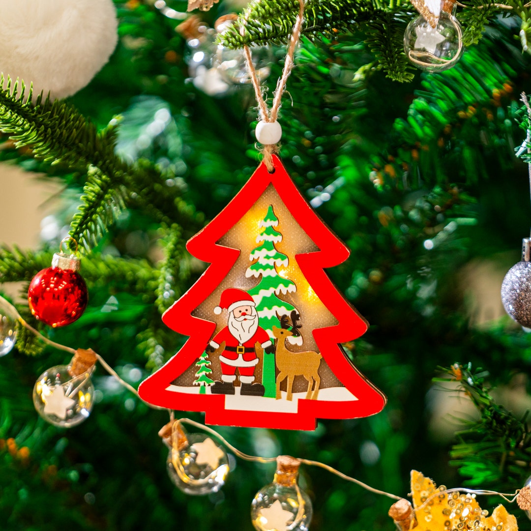 ديكور خشبي معلق لشجرة كريسماس LED