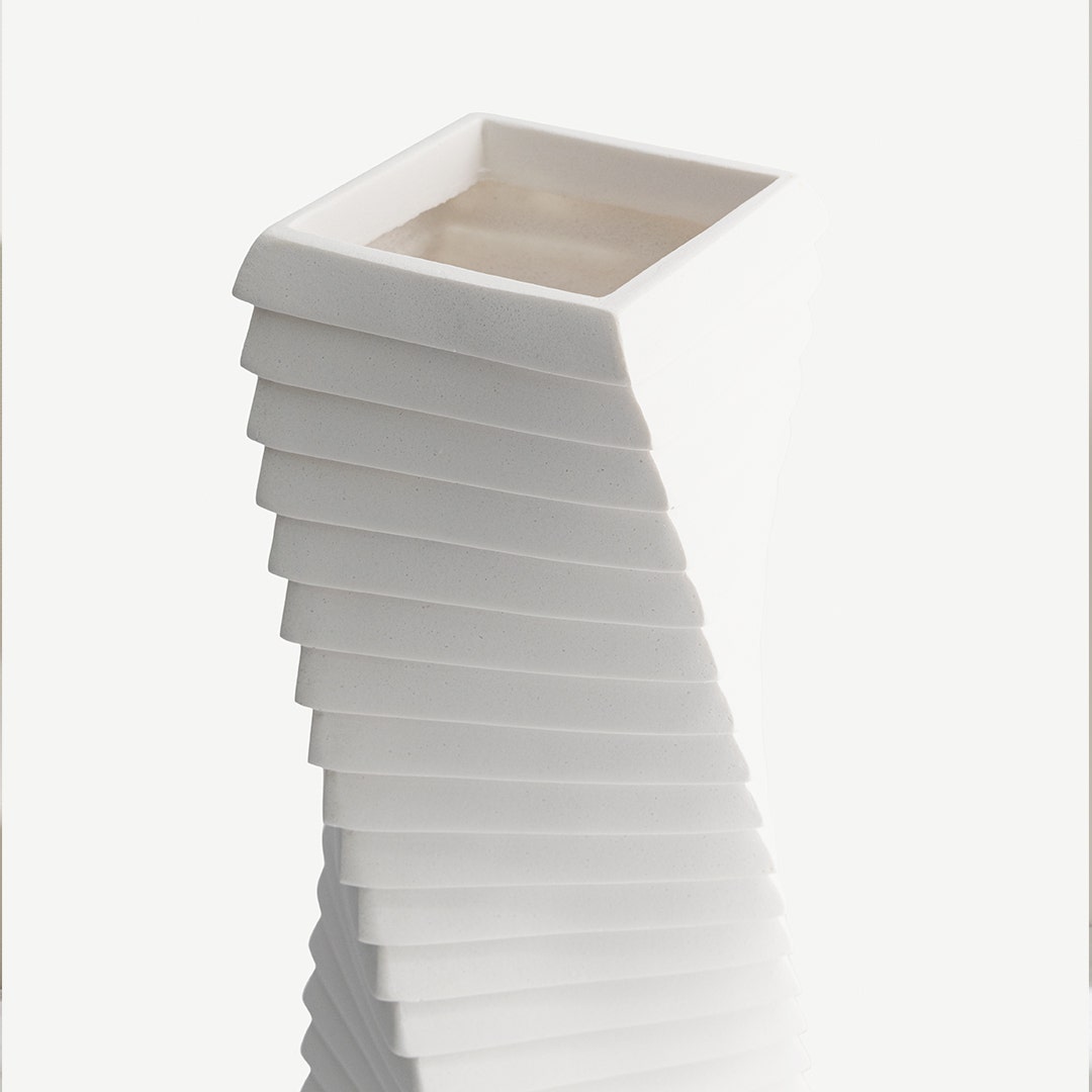 Ciela Twisted Vase -36cm