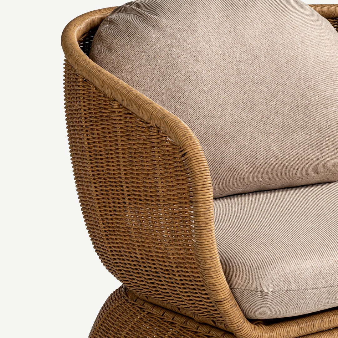 Cornelio 2 Seater Outdoor Sofa Beige