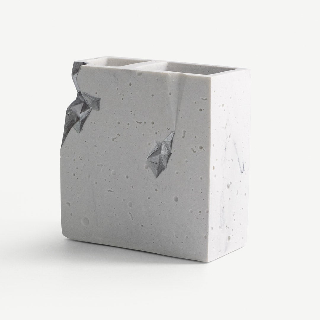 Danel Toothbrush Holder