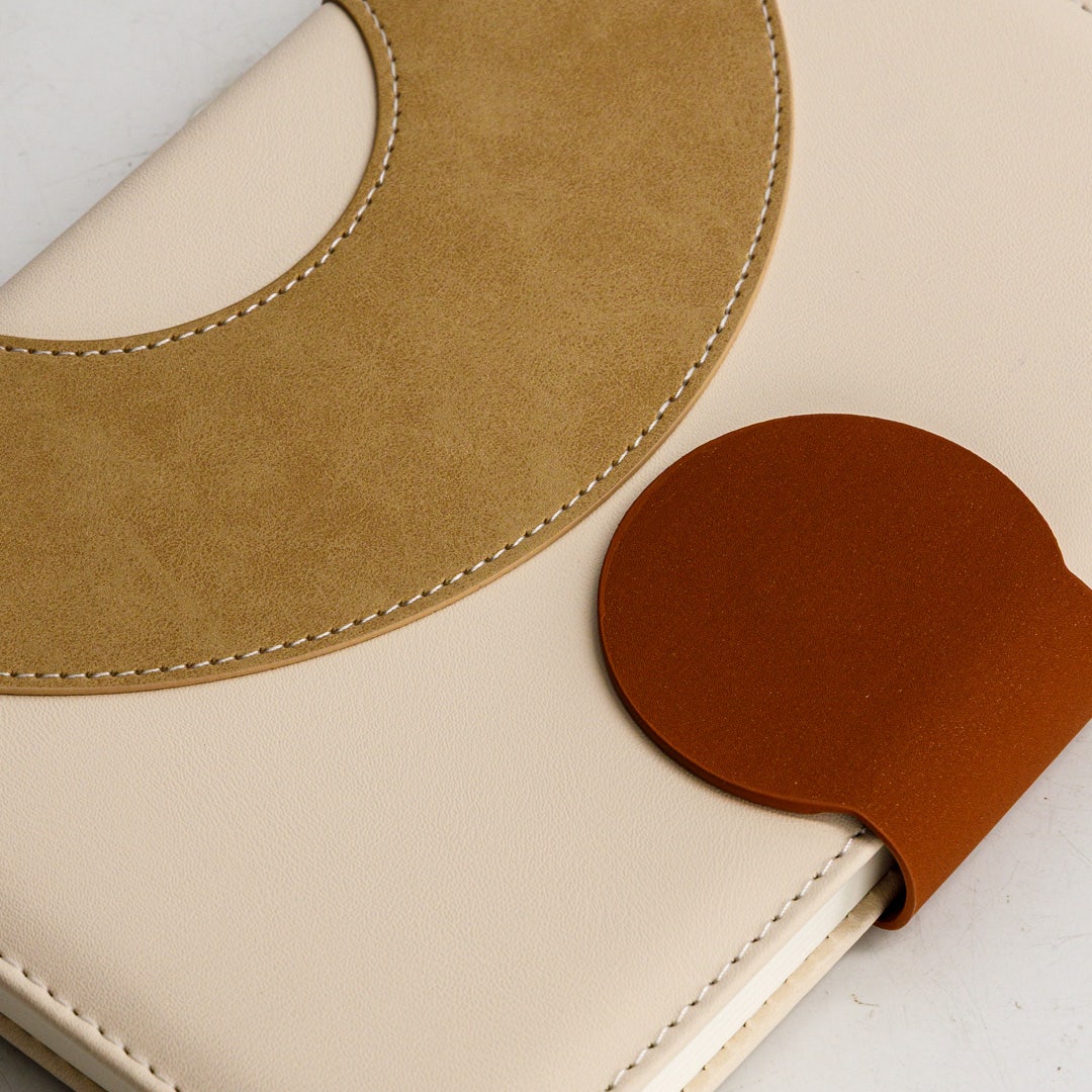 دفتر داريس - 196 صفحة